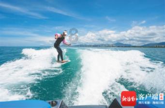 昼夜奋战 湘潭县城管执法局全力清雪除冰保畅通