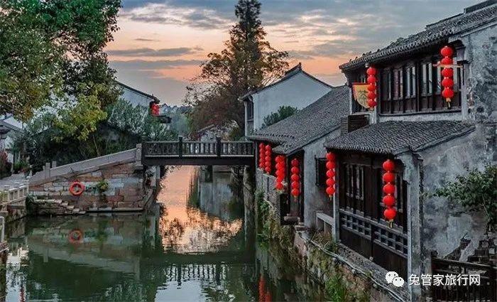 输了不受罚的何炅，赢了却“遭罪”的范丞丞